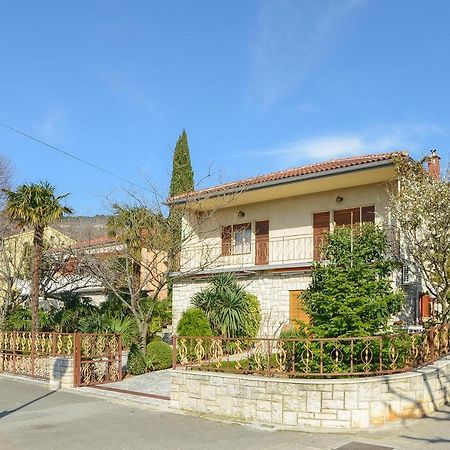 Apartments Antic 4255 Selce Buitenkant foto